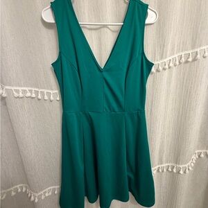 H&M new green a line dress